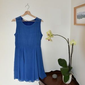 La viva dress size M